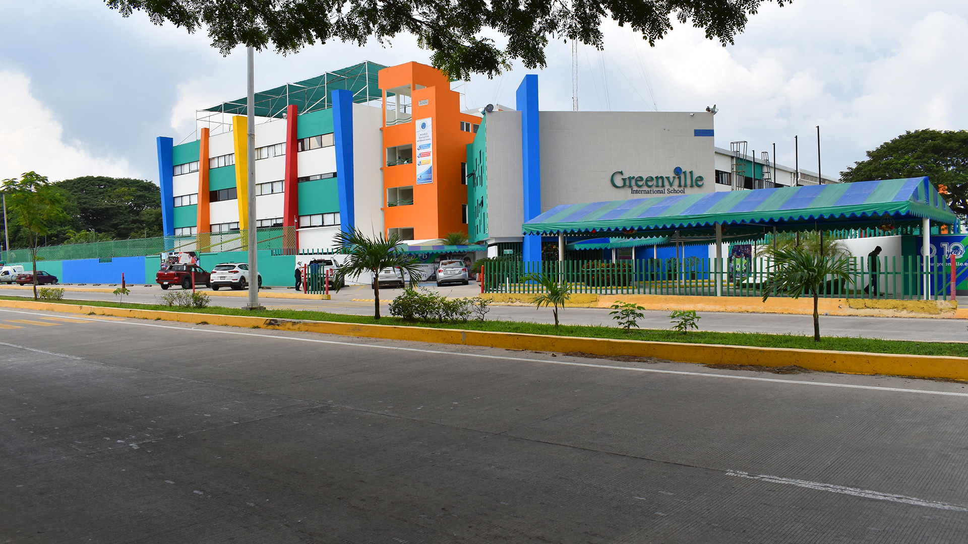 Servicios Greenville International School 